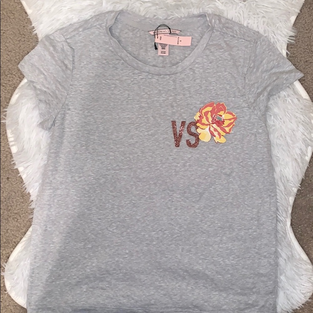 NWT Victoria’s Secret pajama top